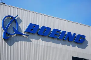 У США тисячі працівників оборонного підрозділу Boeing оголосили страйк