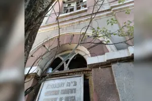 Головний рабин Одеси Авраам Вольф підтвердив пошкодження синагоги