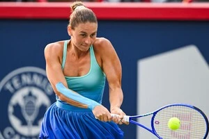 Костюк була змушена достроково припинити гру через травму зап'ястя