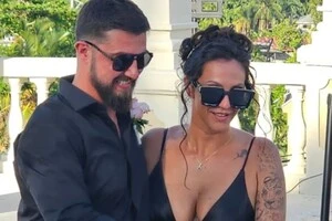 Британець 43 рази за сім років кликав свою кохану заміж: що вона відповіла 