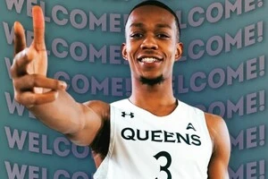 23-річний Каліб Метьюз народився в містечку Франклінтон  (шт. Північна Кароліна, США)