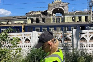 Правоохоронці продовжують документувати наслідки масованої атаки