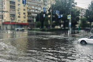 У Києві випала півмісячна норма опадів: перелік затоплених вулиць