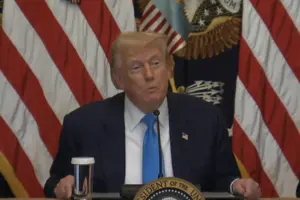 Сенаторки стверджують, що Трамп часто писав дописи з погрозами замість того, аби робити конкретні дії