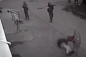 «Радіо Свобода» опублікувало нові кадри розстрілу цивільного в Бучі (відео)