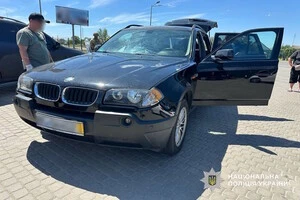 Правоохоронці вилучили у зловмисників 28 автомобілів з іноземною реєстрацією