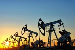 Індія відмовилась від російської нафти на тлі тиску Трампа – Bloomberg