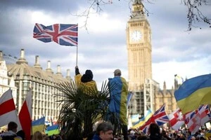 Британія почала масово відмовляти українцям у постійному притулку