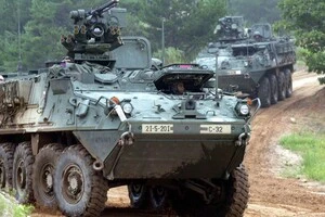 Індія призупинила закупівлі американської зброї через мита Трампа – Reuters