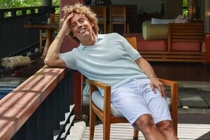 Максим Галкін потрапив під автівку в Латвії: артист звернувся до публіки (відео)