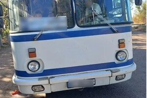 РФ завдала повторного удару по маршрутці в Херсоні: постраждали поліцейські