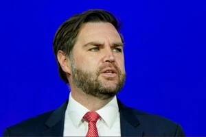 Венс заявив, що США намагаються досягти хоч «відносного миру» в Україні