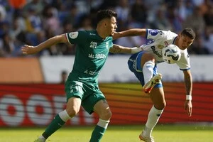 Даку (ліворуч) виступає у складі «Рубіна» з літа 2023 року