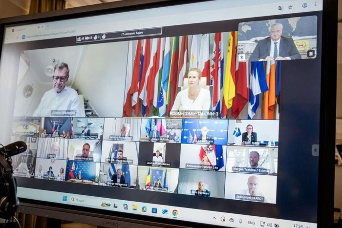 ЄС працює над 19-м пакетом санкцій проти Росії