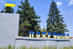 Росіяни застосовують тактику просочення малими групами повз першу лінію оборони