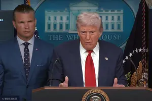 Зеленський та Путін мають опинитися в одній кімнаті та домовитися, вважає американський президент