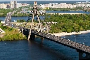 На мосту через річку Десенка введено реверсний рух: що треба знати водіям