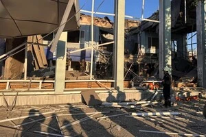 Наслідки удару по вокзалу на Запоріжжі