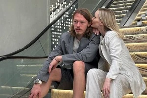 Дружина Сафонова дала коментар російським пропагандистам