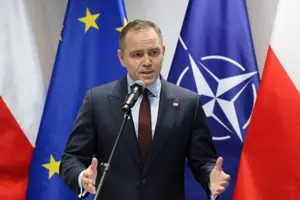 Навроцький під час розмови звернув увагу лідерів, що переговори на Алясці відбуватимуться у символічну дату