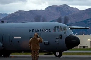 Трамп і Путін зустрінуться на військовій базі на Алясці, яку довго використовували для протидії Росії