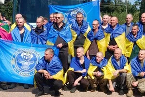 Україна повернула 84 громадян: Зеленський розкрив деталі обміну полоненими (фото)