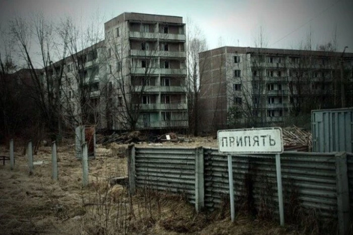 Чому у Хіросімі та Нагасакі живуть люди, а Чорнобиль залишається «мертвим» містом