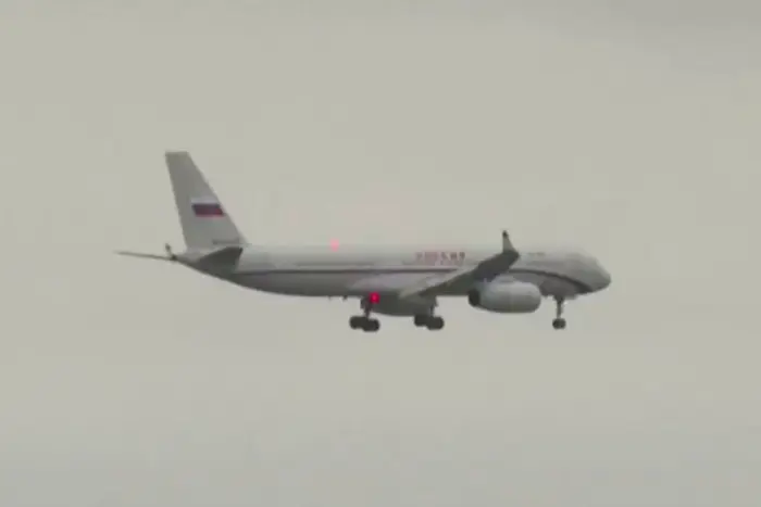 Ще один російський борт приземлився на Алясці