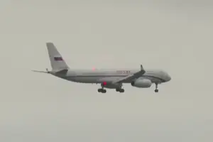 Ще один російський борт приземлився на Алясці