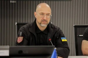 Шмигаль перетягнув частину своїх радників до Міноборони