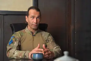 Заступник командира Легіону «Свобода Росії» назвав три речі, які допоможуть зупинити Путіна 