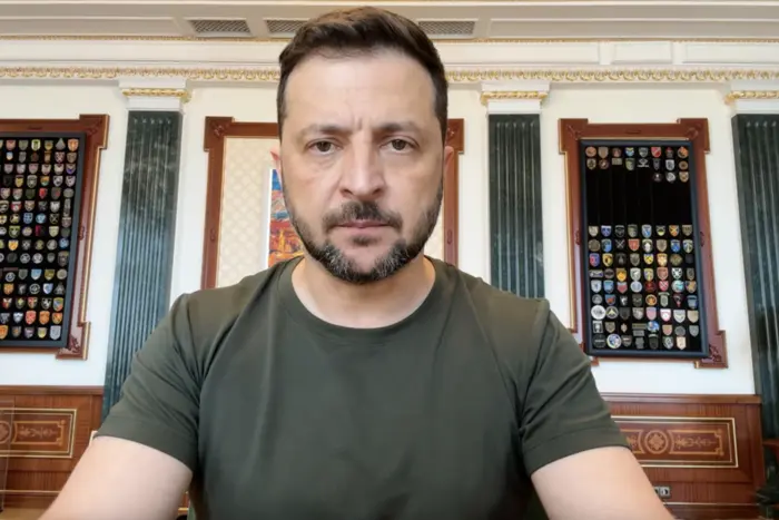 Українські санкції поширяться на кораблі та повітряні судна: Указ президента