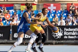 Минулого сезону Уро-Ніле (праворуч) була однією з лідерок «Ньону»