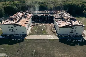 Через влучання безпілотників вночі один із корпусів університету загорівся