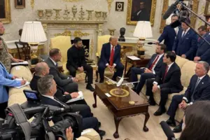 Переговори у Білому домі, обстріл Запоріжжя. Головне за 18 серпня