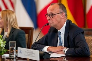 Канцлер Німеччини висловився про переговори з Путіним та озвучив терміни