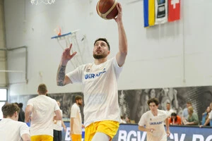 Ткаченко: Дуже хотілося реабілітуватися в другому матчі проти Швейцарії після гри, яку ми показали у Фрібурі