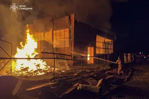 Через удар дронів по Охтирці на Сумщині поранено 14 людей