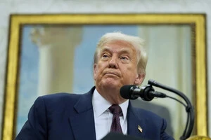 Трамп заявив, що є шанс закінчити війну в Україні