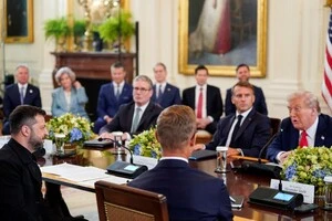 Трамп, Зеленський та європейські лідери під час зустрічі в Овальному кабінеті