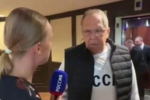 «Для легкого гумору»: Лавров пояснив, чому одягнув на Аляску светр «СССР»