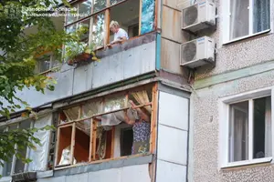 Комунальні служби вже працюють на місцях атаки