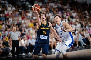 Ковляр встановив рекорд збірної України з баскетболу за набраними очками в одній грі