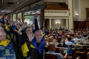 Виплати надаватимуться протягом перших трьох місяців лікування