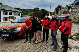 Йшли додому майже тиждень. Рятувальники відшукали підлітків в лісах Львівщини