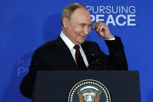 Москва нібито готова зафіксувати нинішню лінію фронту на півдні та відмовитися від певних територій