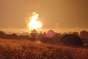 Вибухи в Росії, уражено нафтопровід «Дружба», виступ Трампа: головне за ніч