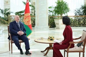 Орєшніком по Банковій? Лукашенко розказав про «милосердя» Путіна