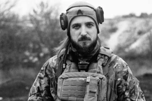 Полеглий поет і воїн Максим Кривцов став Героєм України