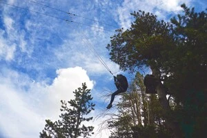 Скандал у Франції: директора парку розваг арештували за антисемітизм і дискримінацію дітей